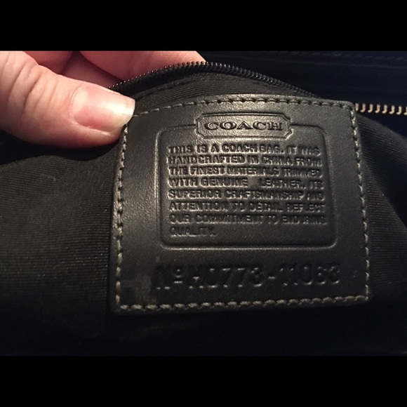 Authentic Coach - Picture 3 of 4